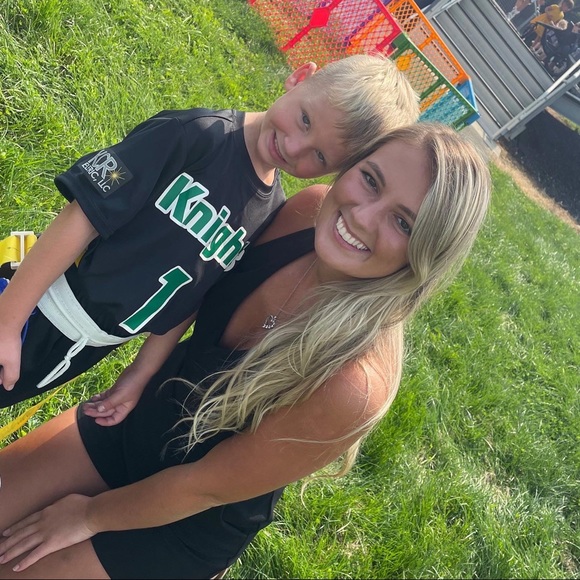 Meet your Posher, Rachel - Picture 12 of 14